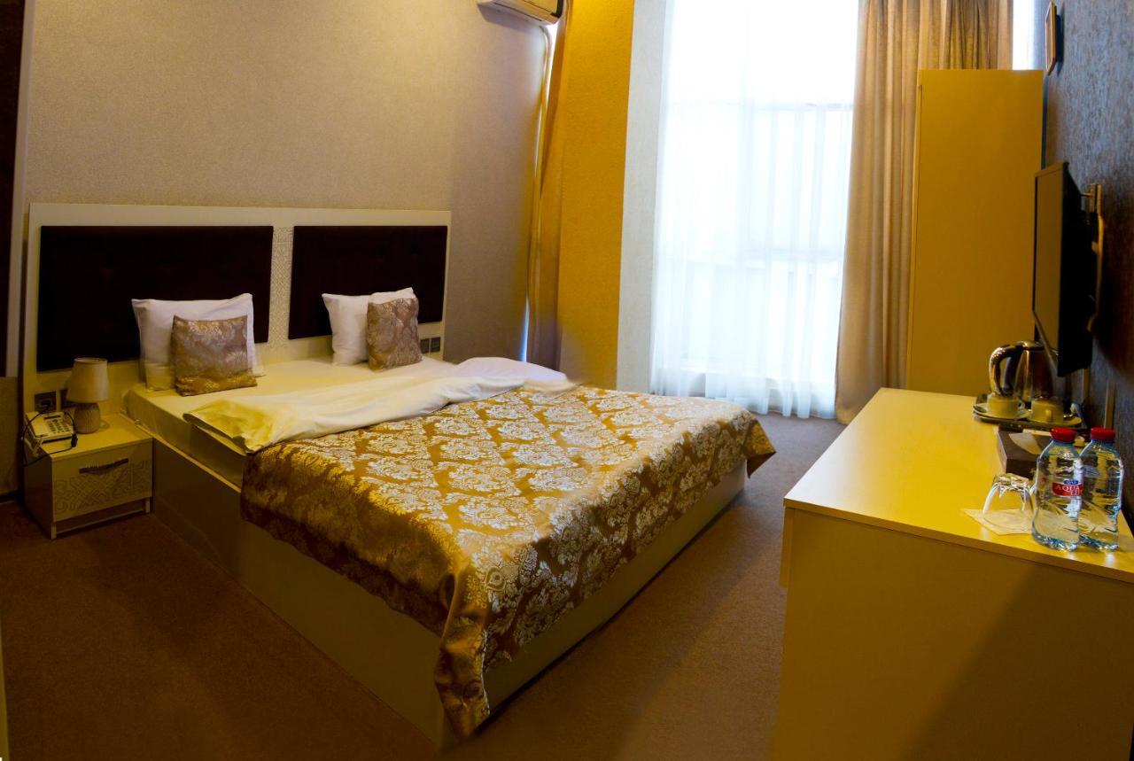 Center Khagani Hotel Baku Exteriör bild