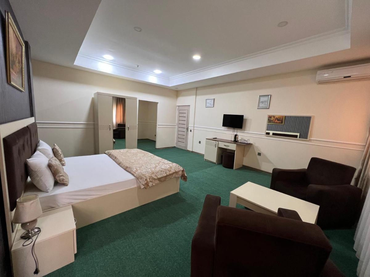 Center Khagani Hotel Baku Exteriör bild