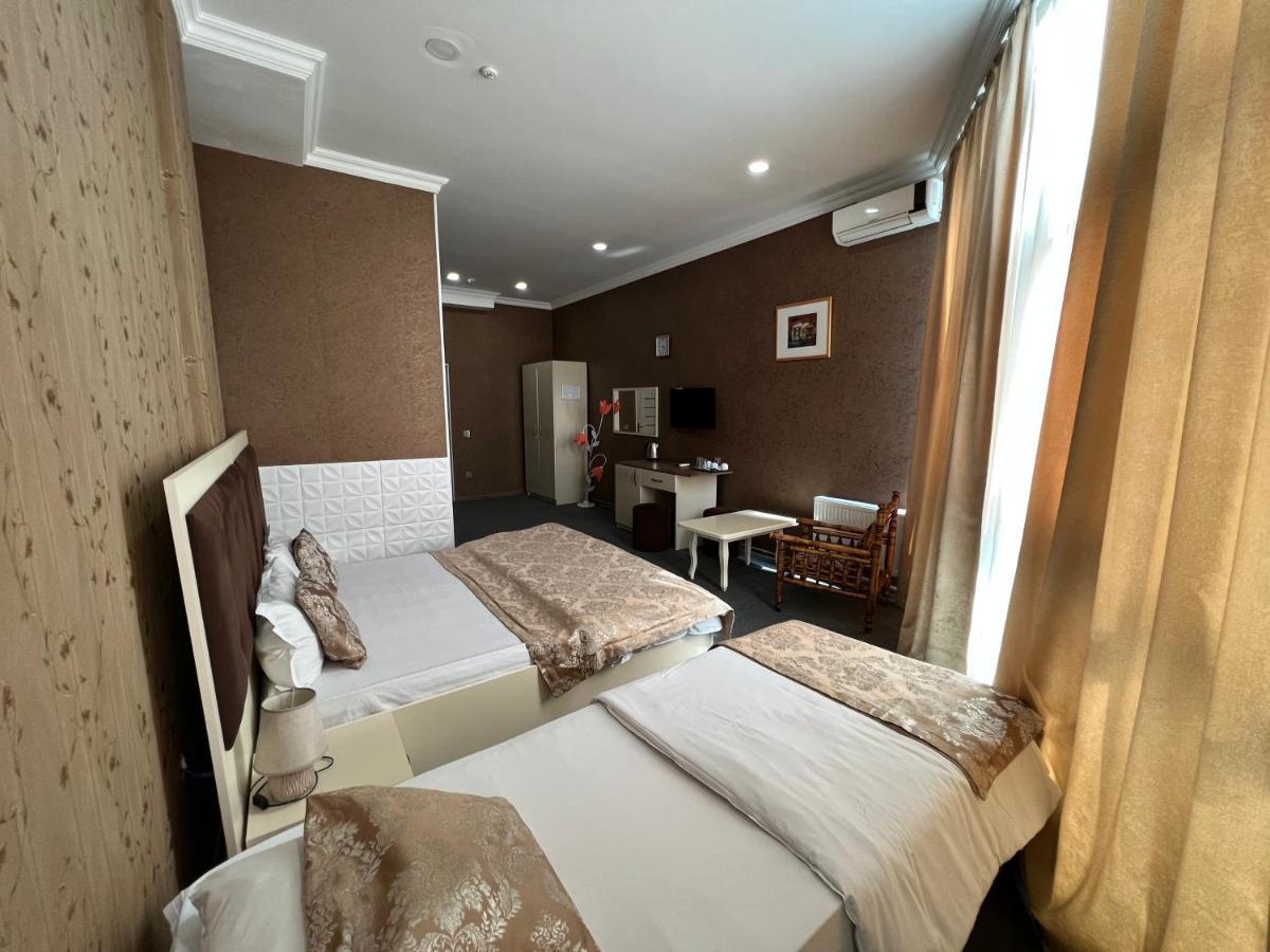 Center Khagani Hotel Baku Exteriör bild