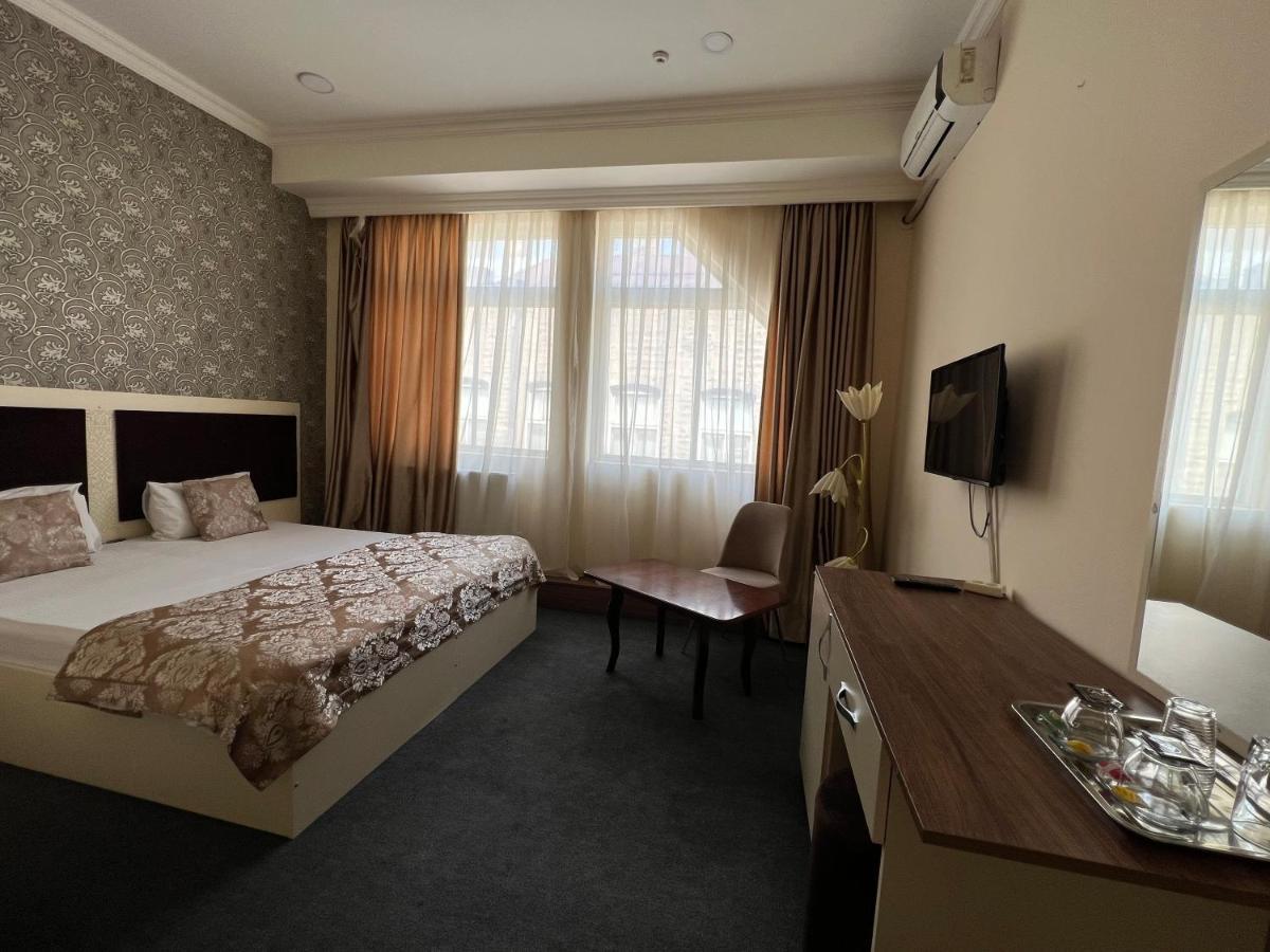 Center Khagani Hotel Baku Exteriör bild
